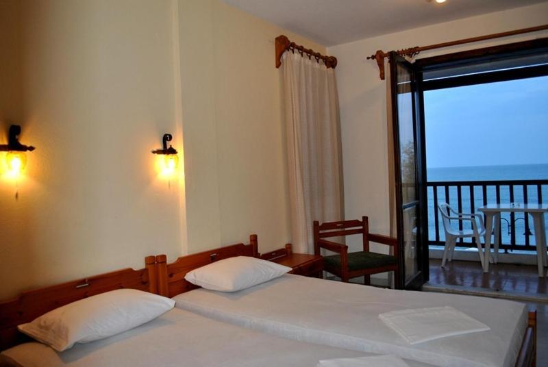 Hotel Maro Agios Ioannis  Bilik gambar